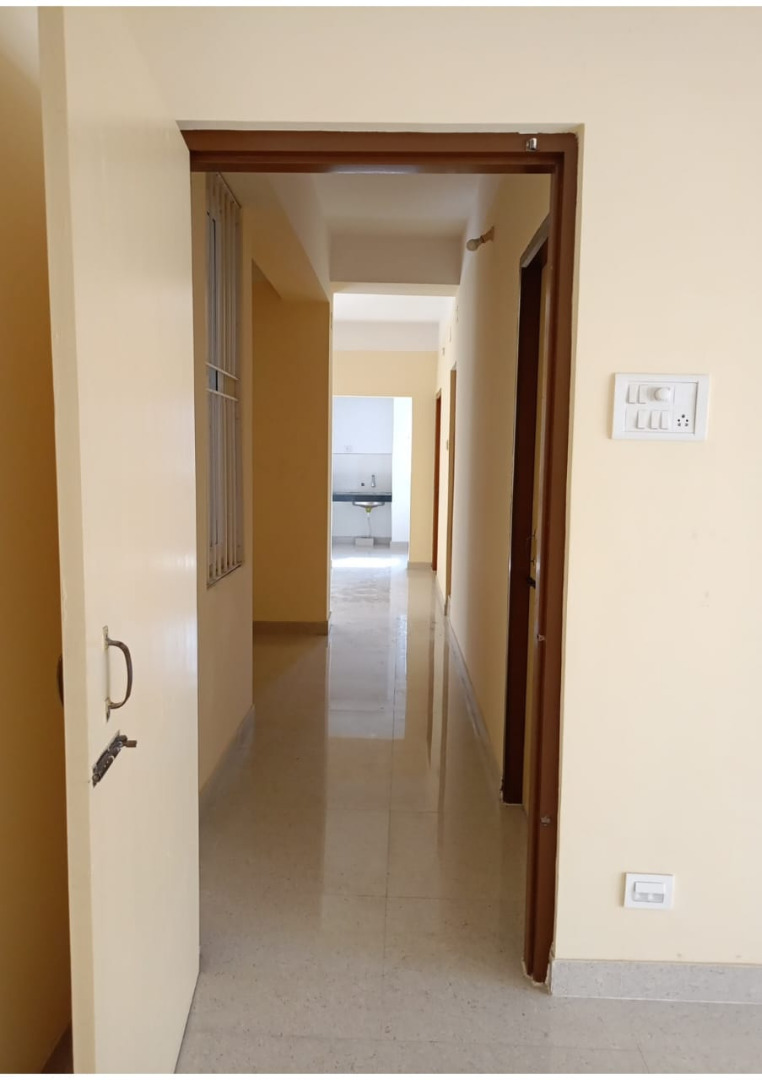 Unfurnished 3bhk in Ashok Path, Mula Gabharu Path, Jatia, Kahilipara, Guwahati, Assam, India for Rent